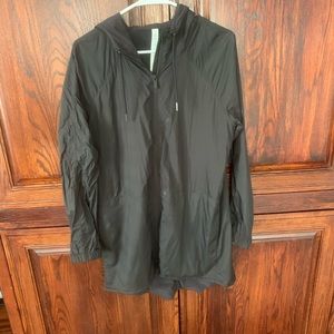 Lululemon Women’s Raincoat